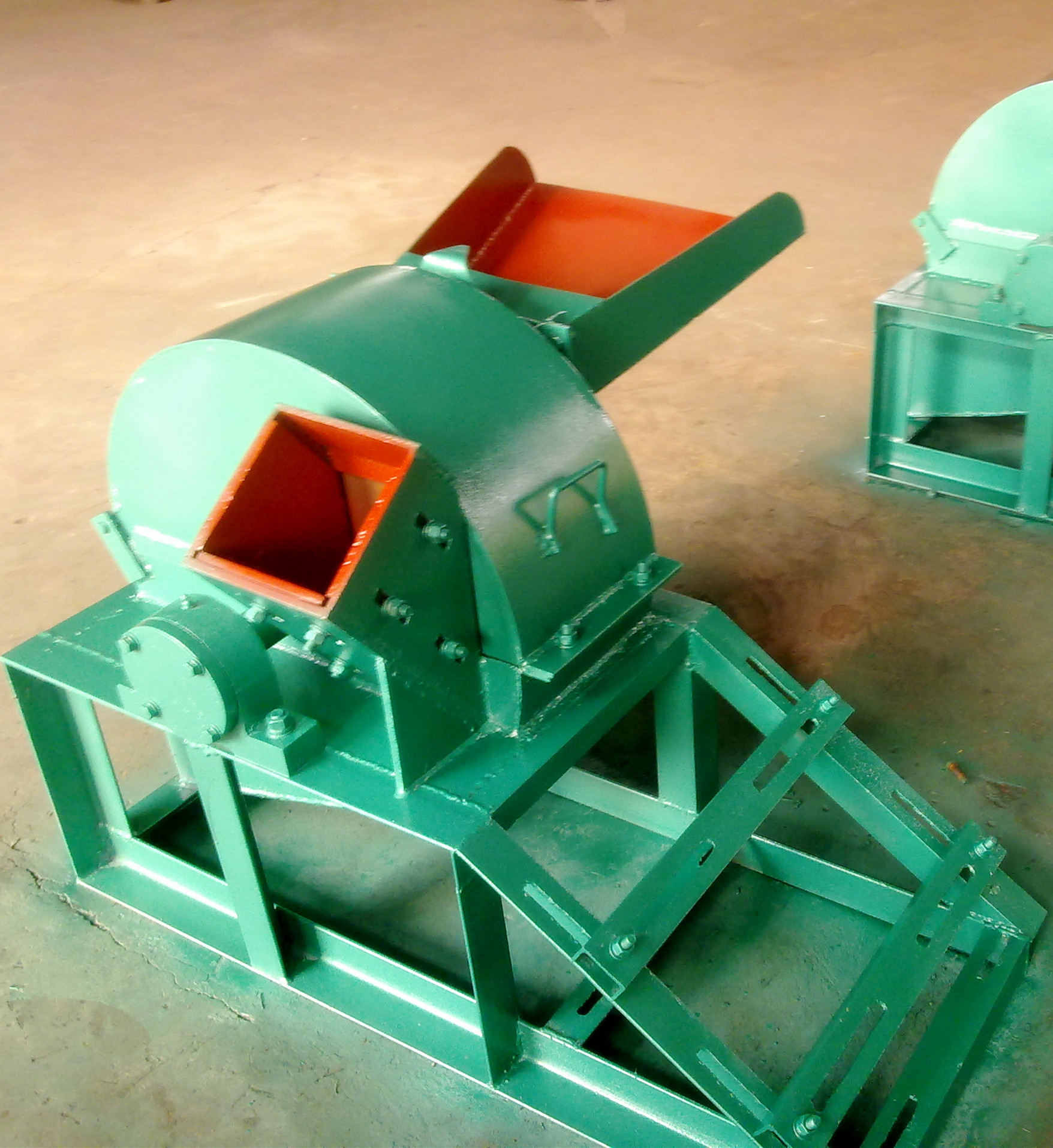 木材粉碎机 多功能、小型移动化，助力资源高效利用